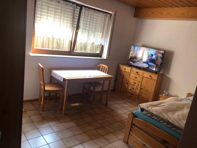1 Zimmer Apartment 22 Qm Neustadt-Duttweiler Neustadt an der Weinstrasse Luaran gambar